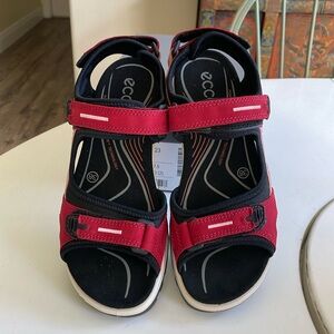 ECCO Yucatán Sandal New In Box